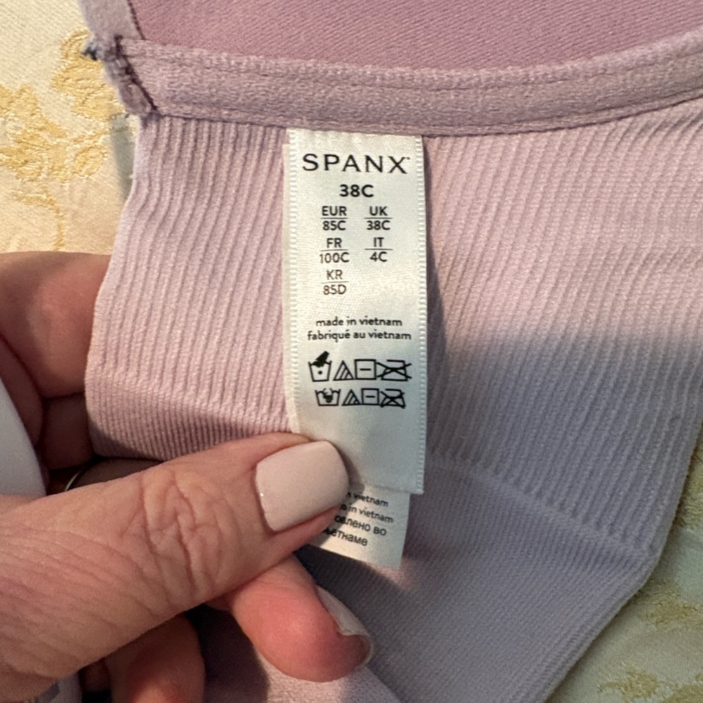 SPANX Lavender Molded T-Shirt Bra - Picture 3 of 4